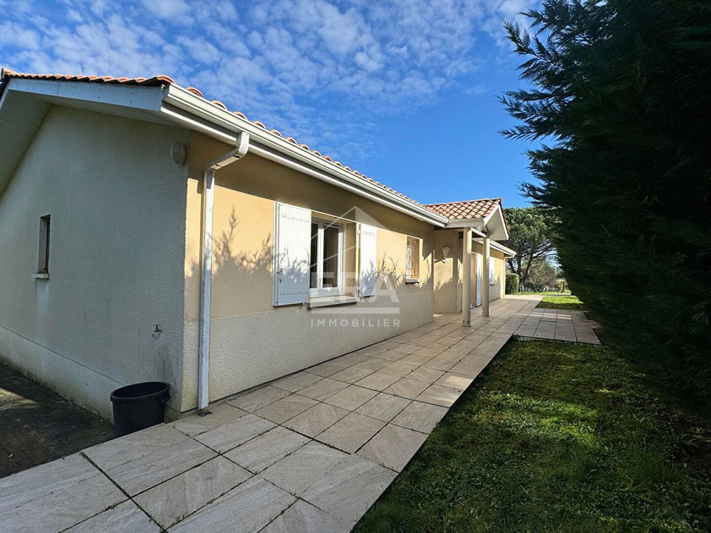 Achat maison à vendre 3 chambres 130 m² - Bourg