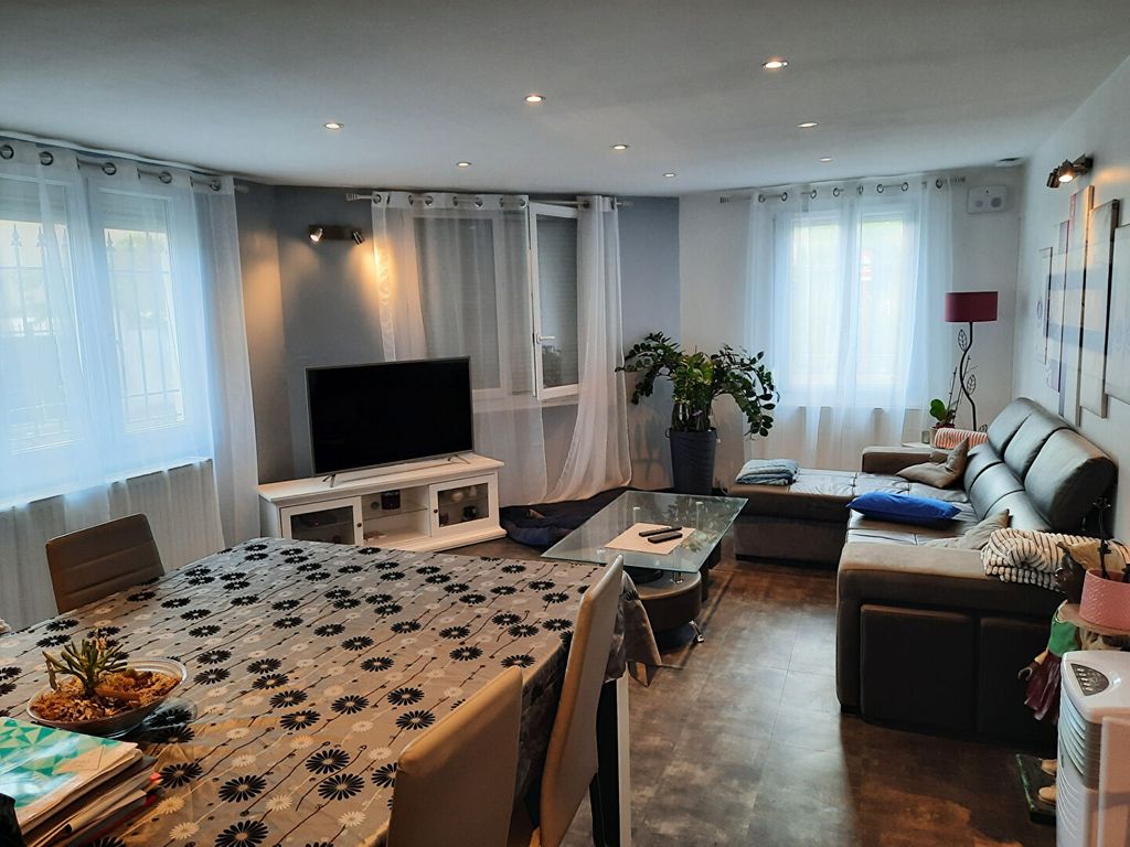 Achat maison à vendre 4 chambres 117 m² - Montfermeil