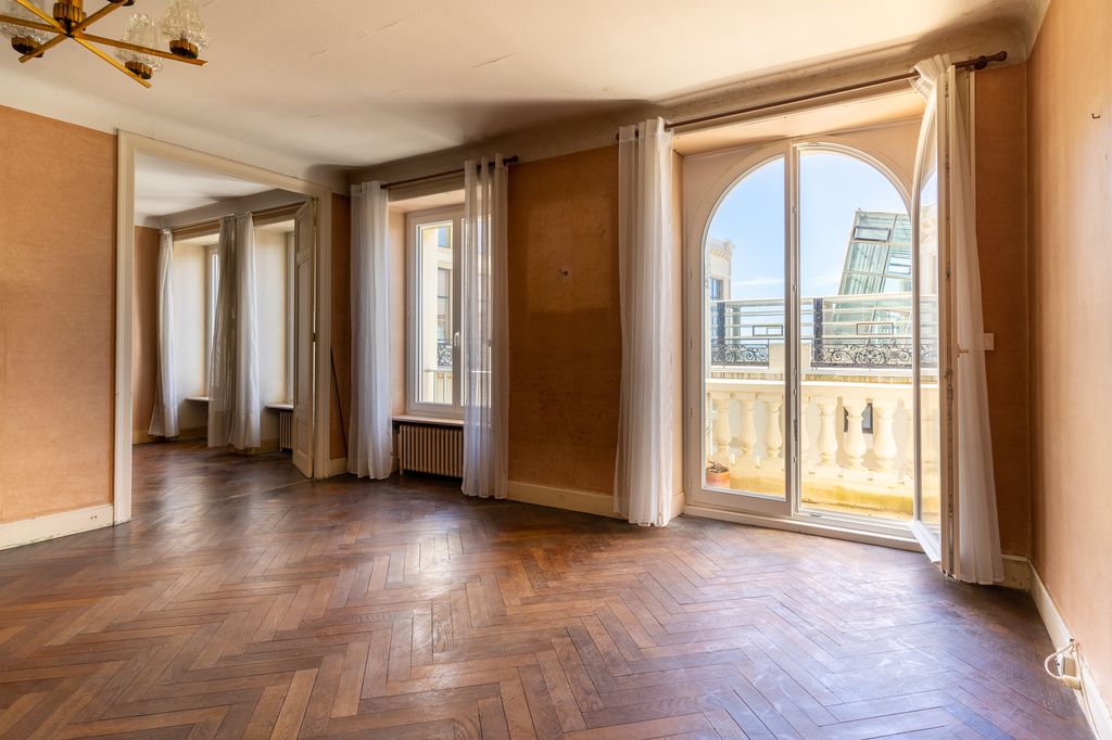 Achat appartement à vendre 5 pièces 147 m² - Biarritz