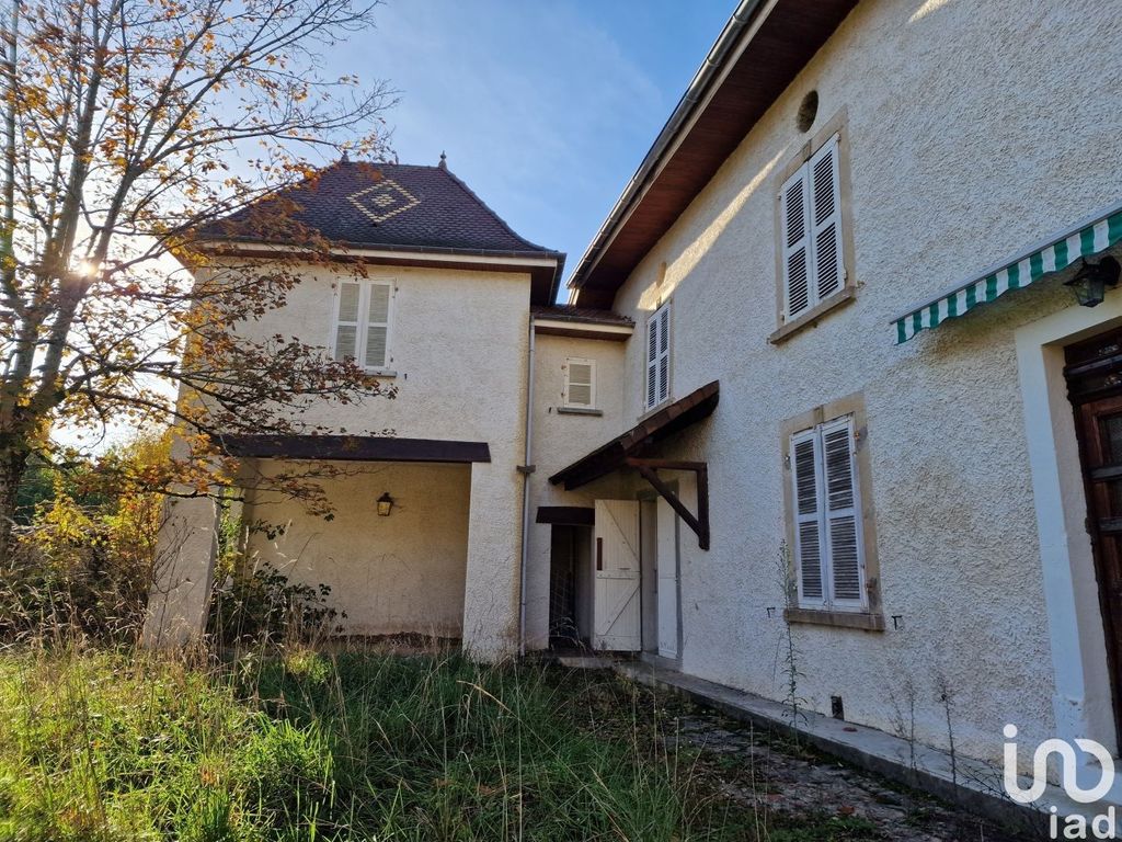 Achat maison à vendre 5 chambres 195 m² - Saint-Pierre-de-Bressieux