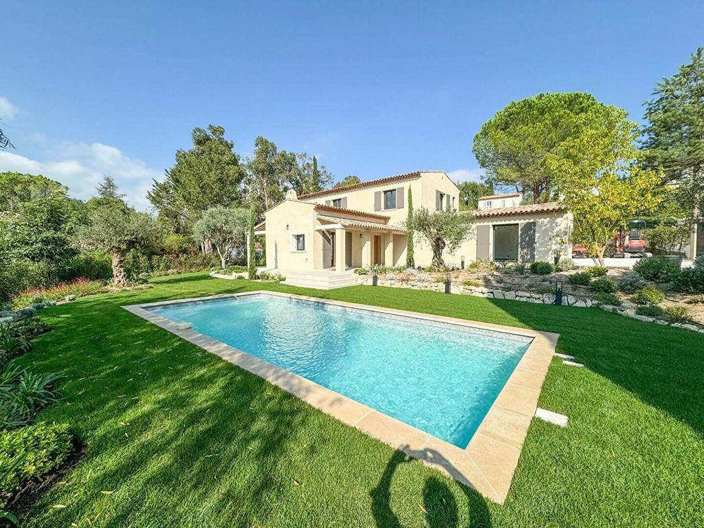 Achat maison à vendre 4 chambres 210 m² - Saint-Paul-de-Vence