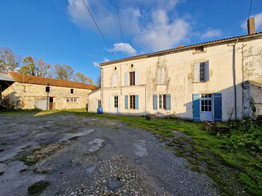 Achat maison à vendre 3 chambres 126 m² - Tonnay-Charente