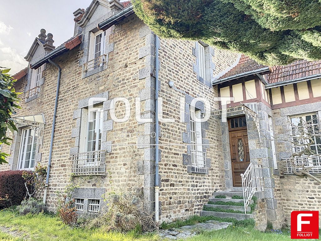 Achat maison à vendre 6 chambres 196 m² - Vire Normandie