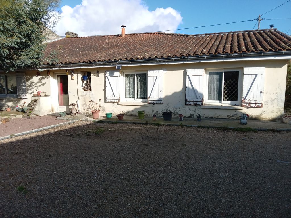 Achat maison à vendre 4 chambres 124 m² - Saint-Ciers-sur-Gironde