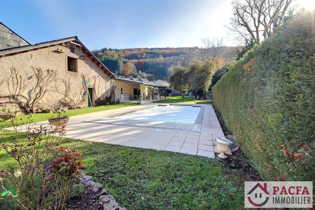 Achat maison à vendre 4 chambres 339 m² - Castres