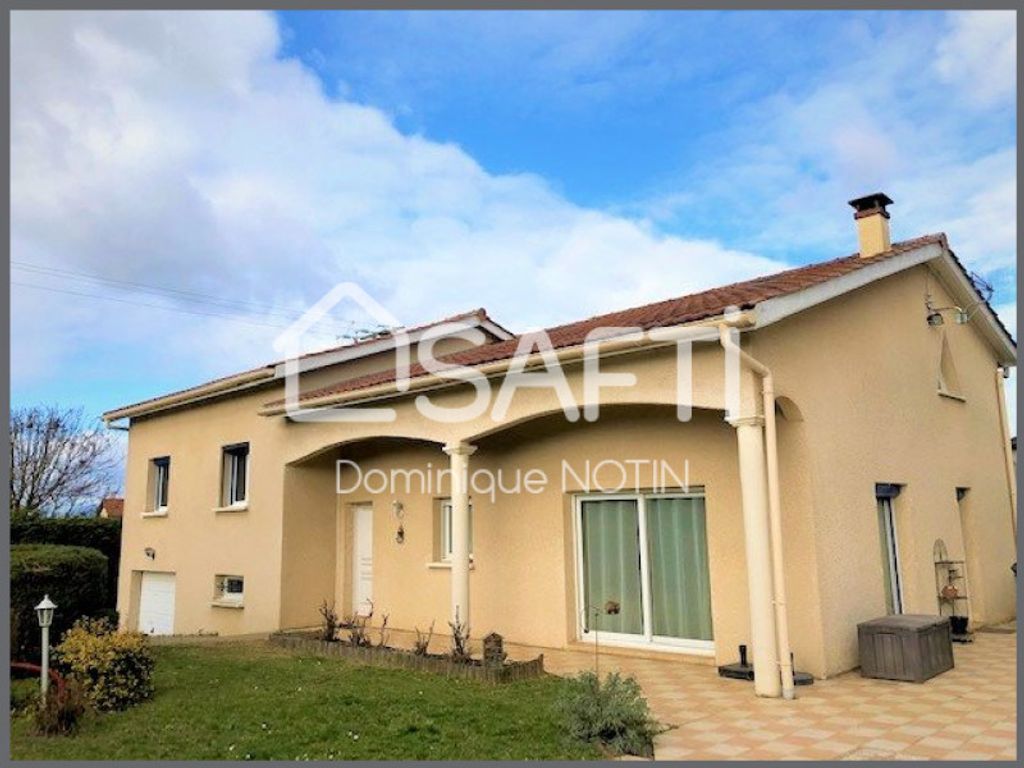 Achat maison à vendre 6 chambres 166 m² - Montmerle-sur-Saône