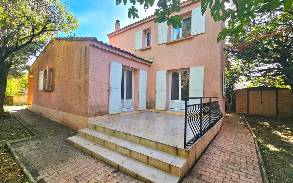 Achat maison à vendre 4 chambres 107 m² - Salon-de-Provence