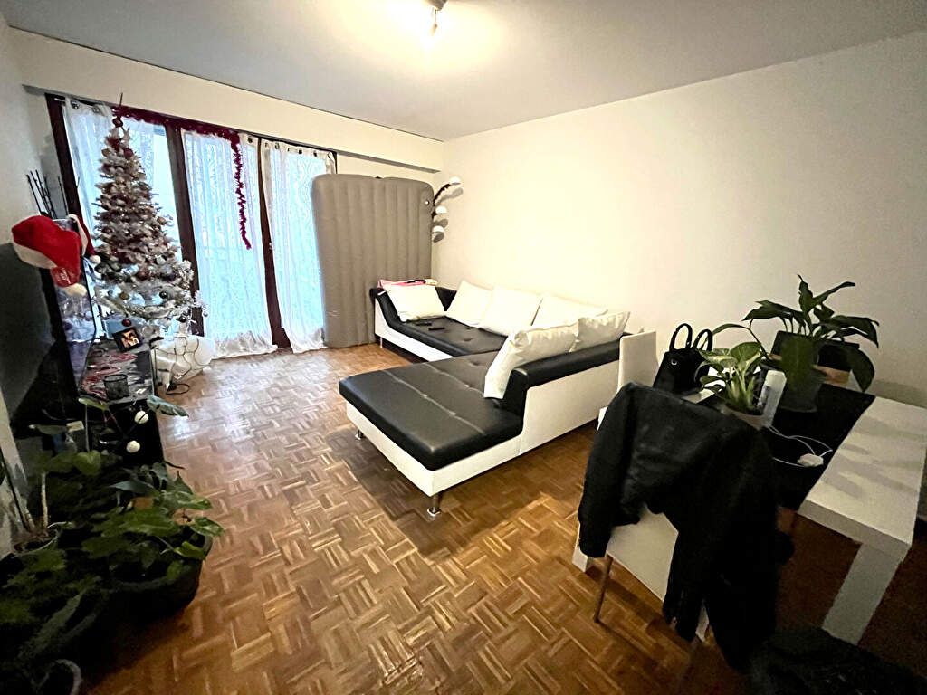 Achat appartement à vendre 3 pièces 65 m² - Bourg-lès-Valence