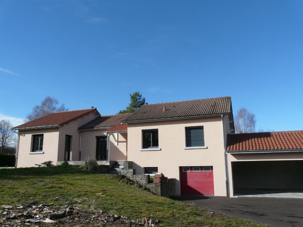 Achat maison à vendre 3 chambres 203 m² - Bromont-Lamothe