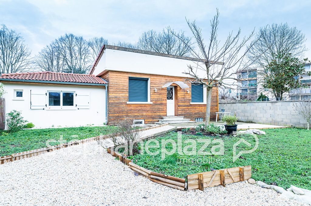 Achat maison à vendre 1 chambre 74 m² - Bourg-en-Bresse