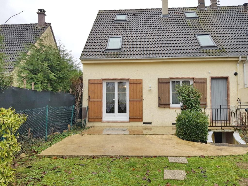 Achat maison à vendre 4 chambres 108 m² - Goussainville