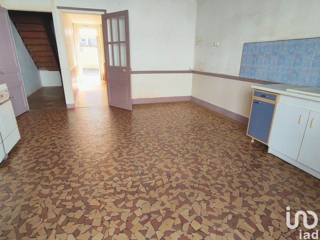 Achat maison à vendre 4 chambres 165 m² - Saint-Laurent-de-Céris