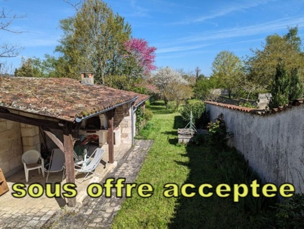 Achat maison à vendre 4 chambres 150 m² - Villebois-Lavalette
