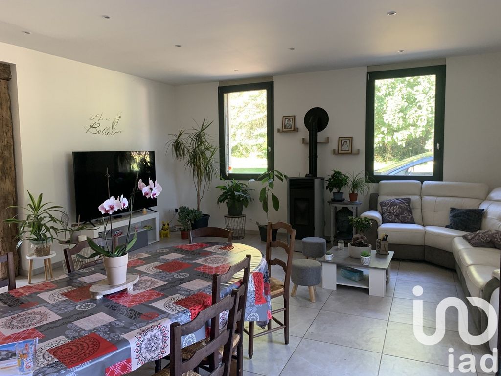 Achat maison à vendre 3 chambres 160 m² - Dignac