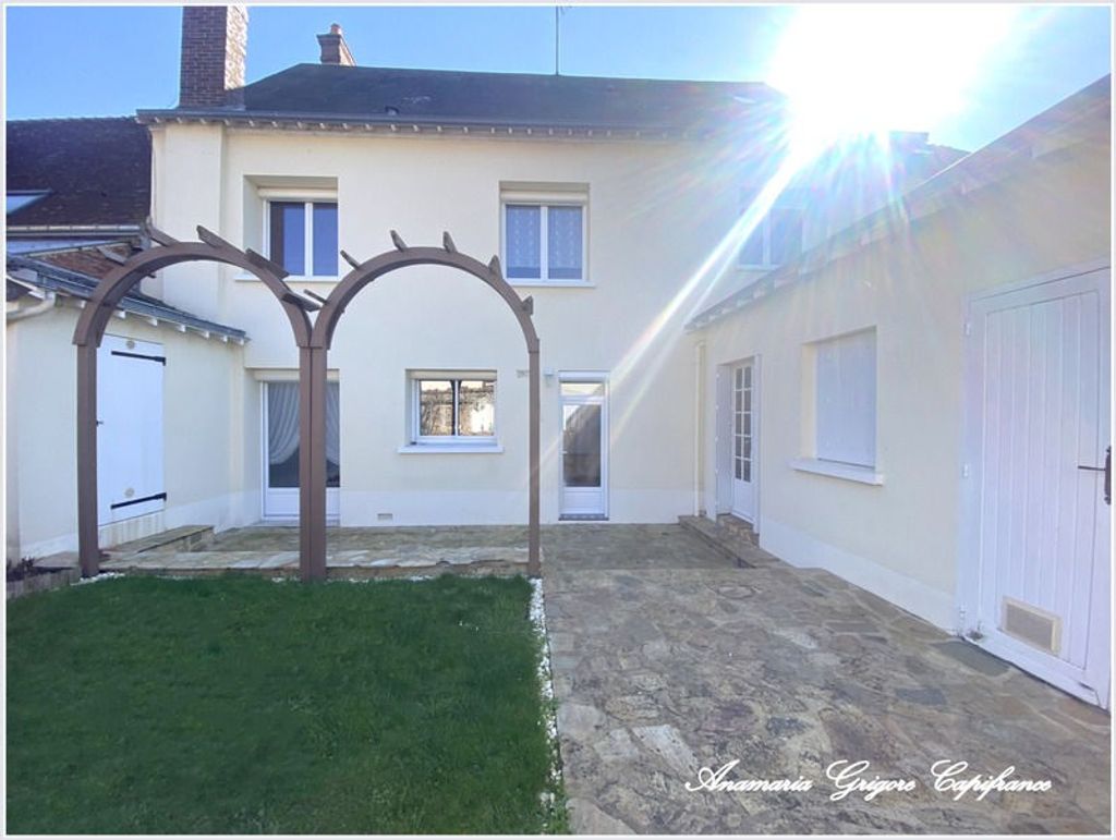 Achat maison à vendre 6 chambres 195 m² - Courville-sur-Eure