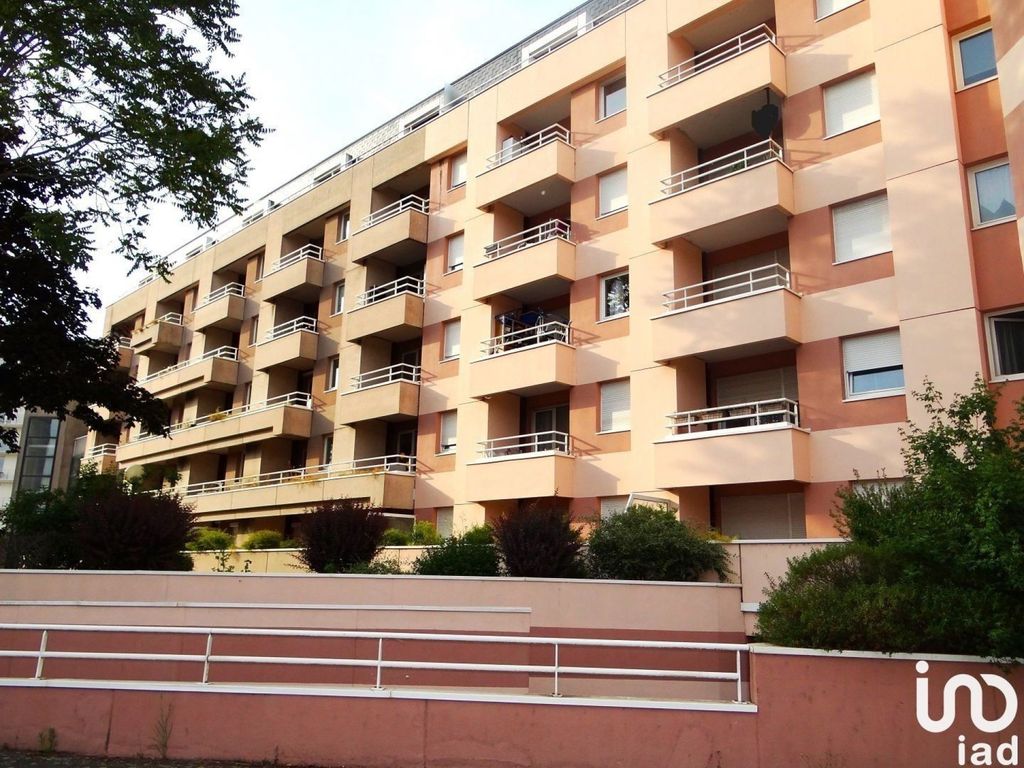 Achat appartement à vendre 5 pièces 104 m² - Orléans