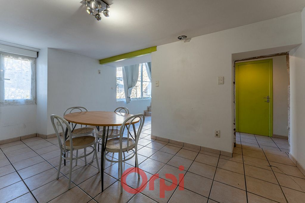 Achat appartement à vendre 4 pièces 74 m² - Saint-Sernin