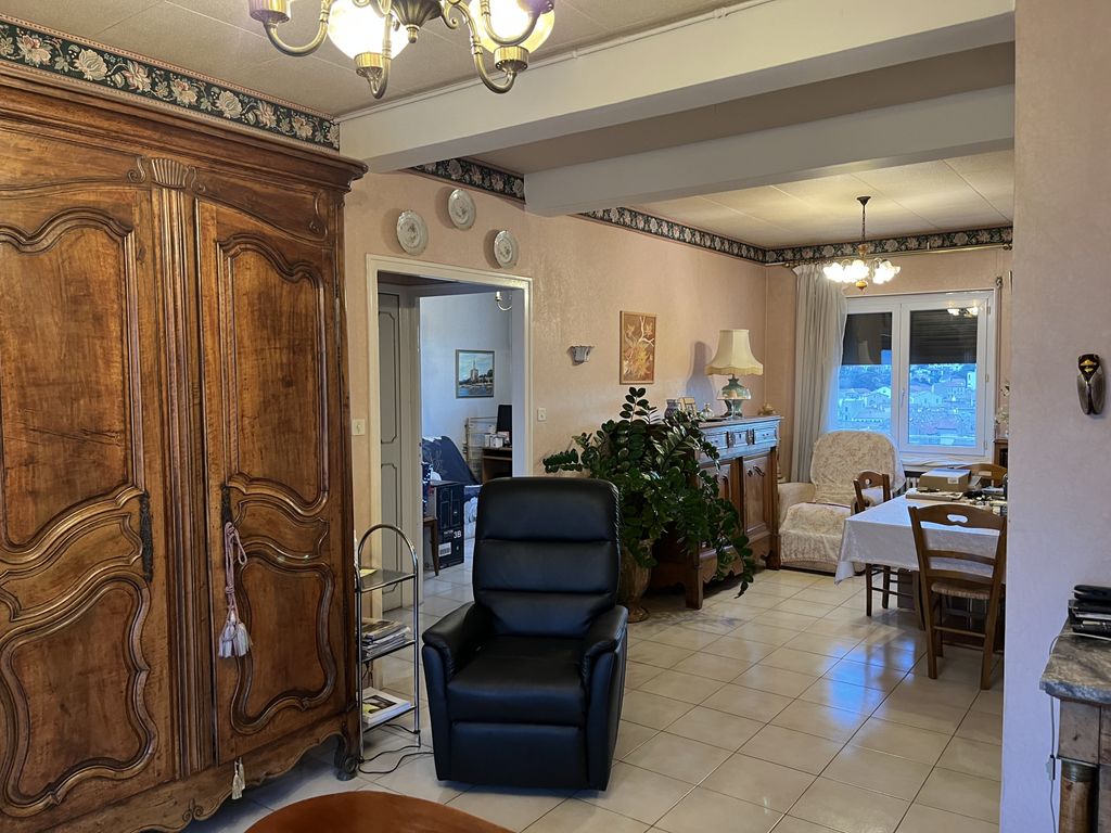 Achat appartement à vendre 3 pièces 71 m² - Nîmes