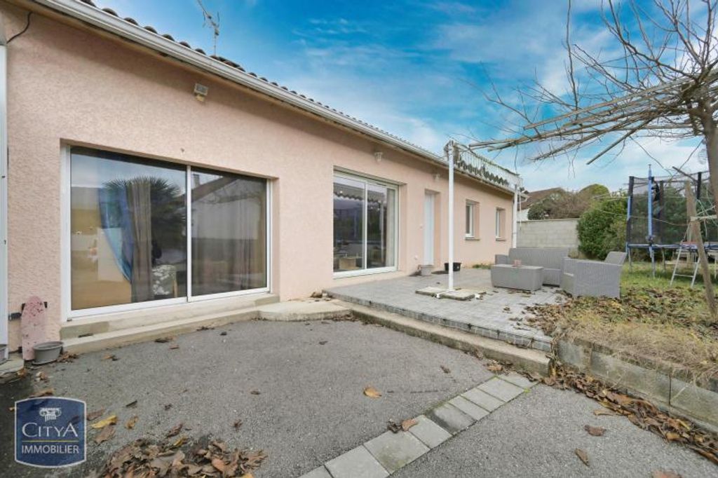 Achat maison à vendre 3 chambres 110 m² - Saint-Sauveur