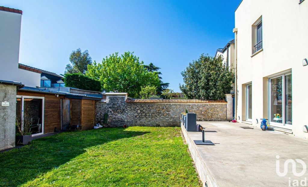 Achat maison à vendre 3 chambres 123 m² - Saint-Maur-des-Fossés