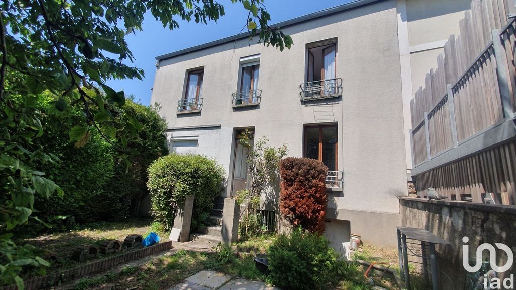 Achat maison à vendre 5 chambres 177 m² - Vincennes