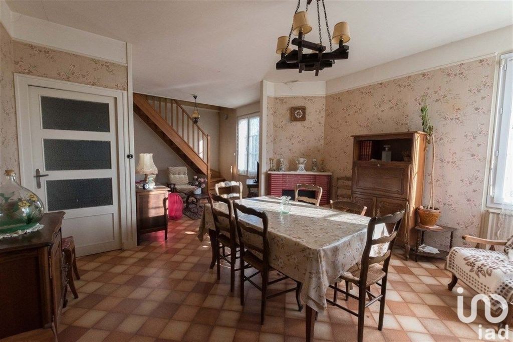 Achat maison à vendre 4 chambres 119 m² - La Bazeuge