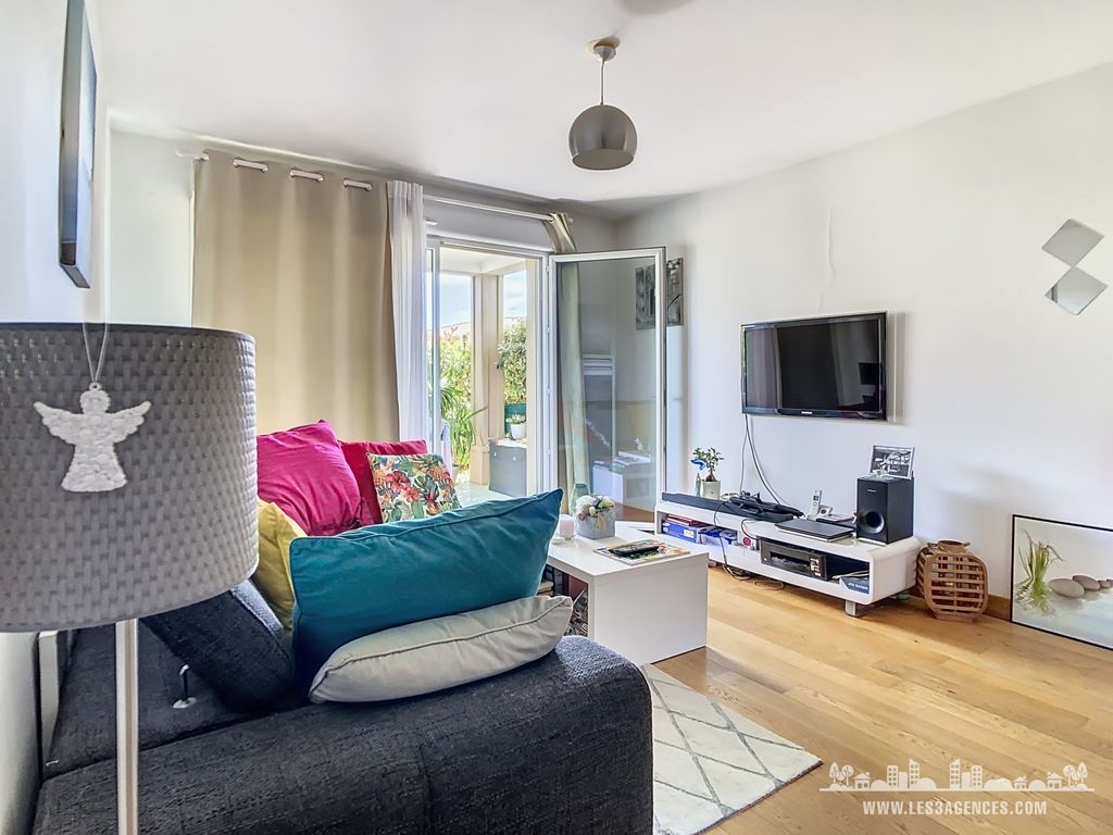 Achat appartement à vendre 2 pièces 40 m² - La Croix-Valmer
