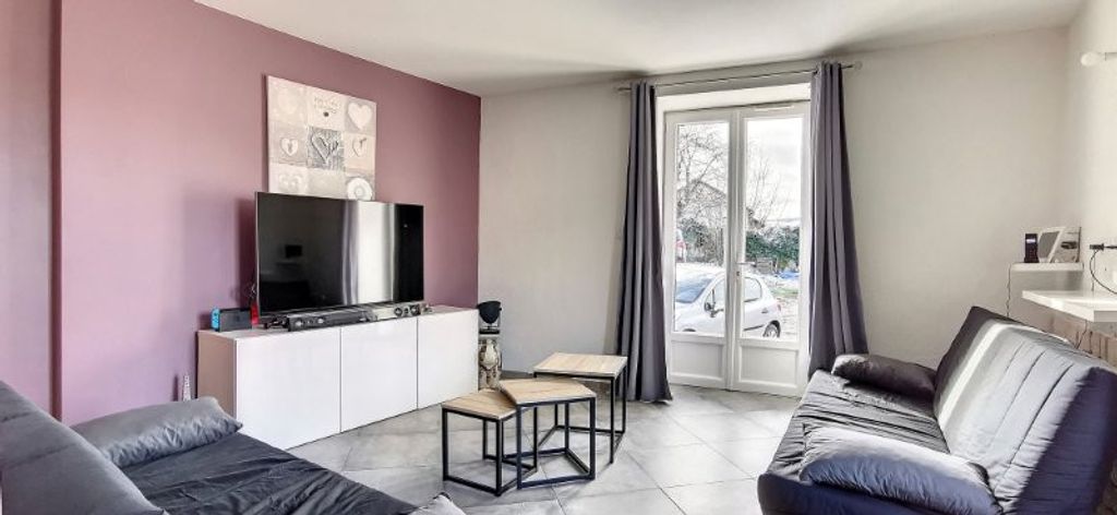 Achat maison à vendre 4 chambres 138 m² - Virieu