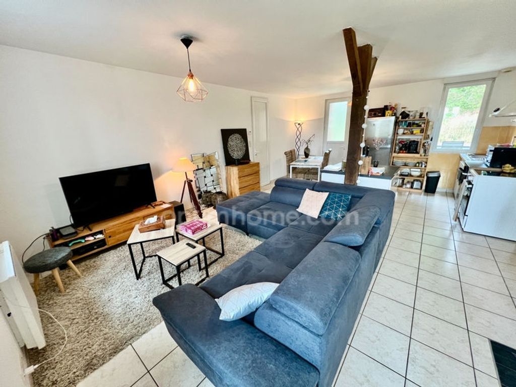 Achat maison à vendre 3 chambres 86 m² - Craon