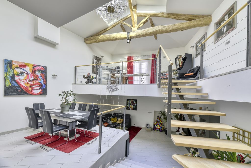 Achat maison à vendre 3 chambres 154 m² - Oingt