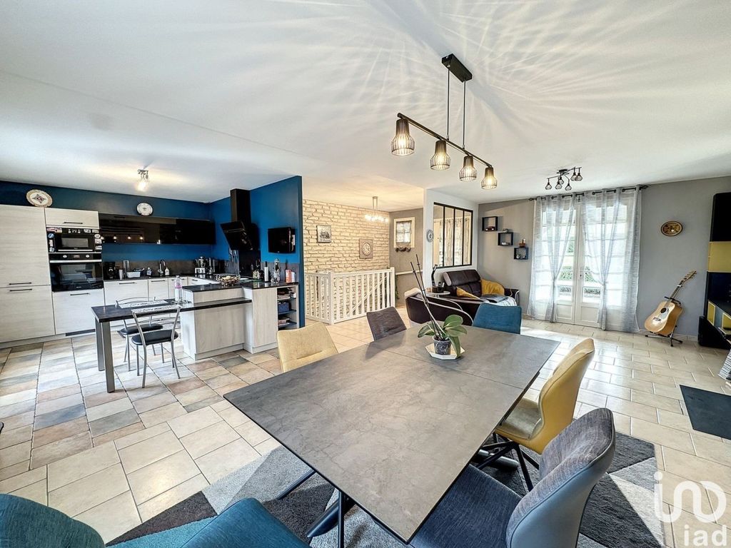 Achat maison à vendre 4 chambres 140 m² - Sauviat