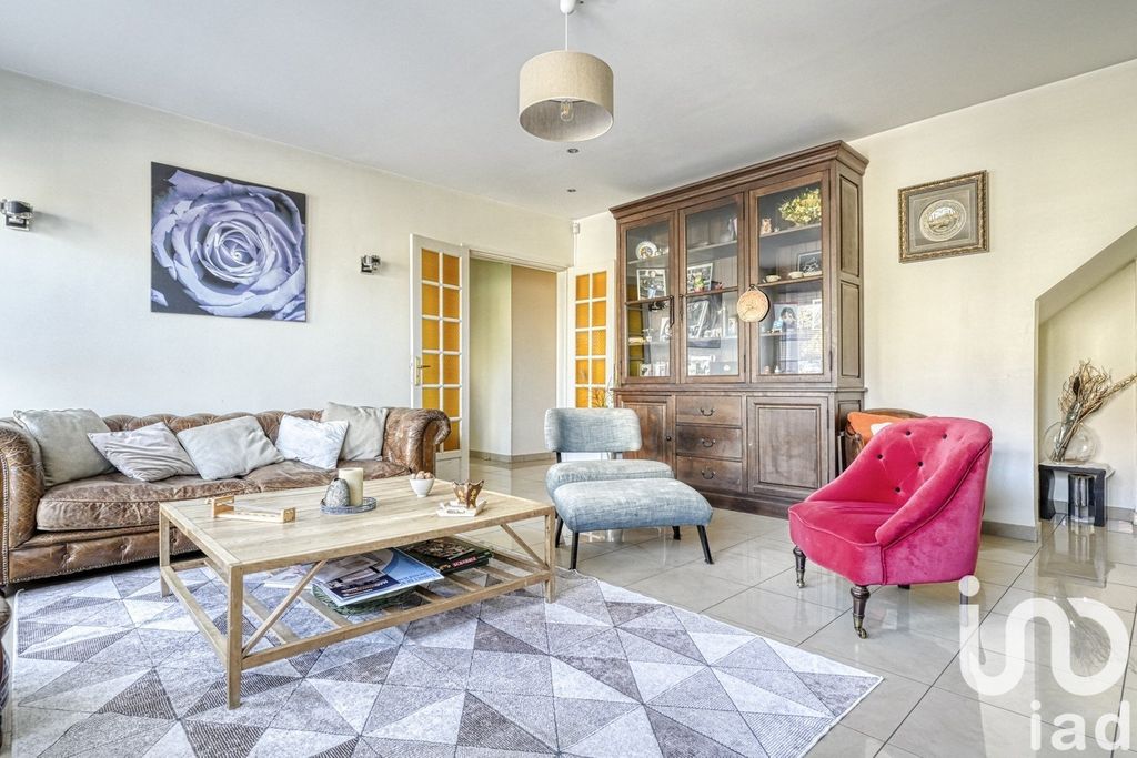 Achat maison à vendre 6 chambres 220 m² - Montmagny