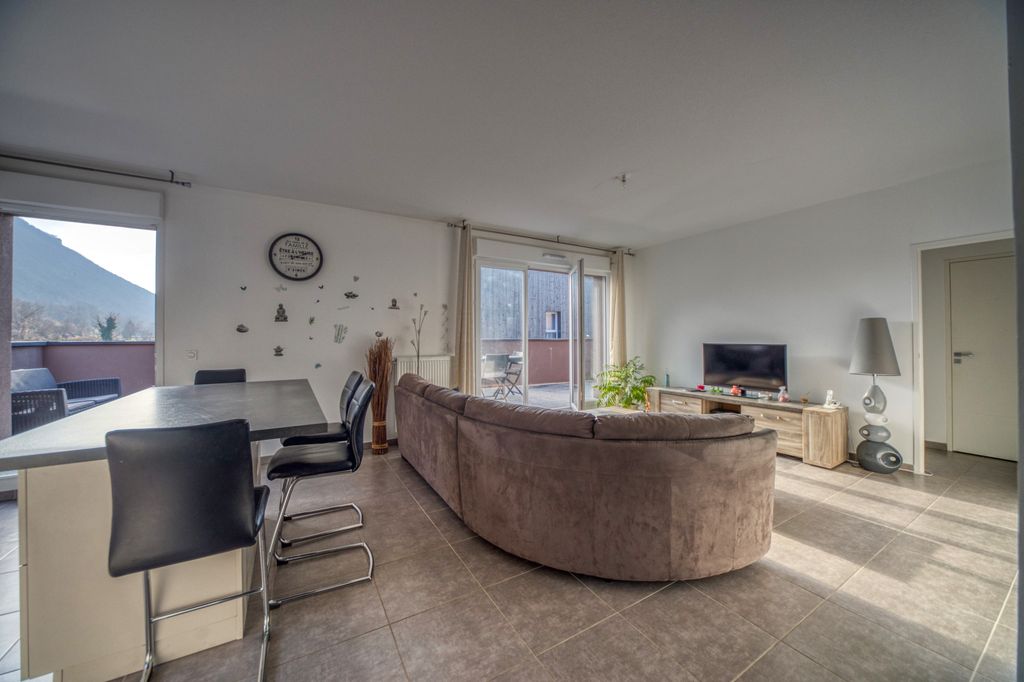 Achat appartement à vendre 4 pièces 82 m² - Champ-sur-Drac