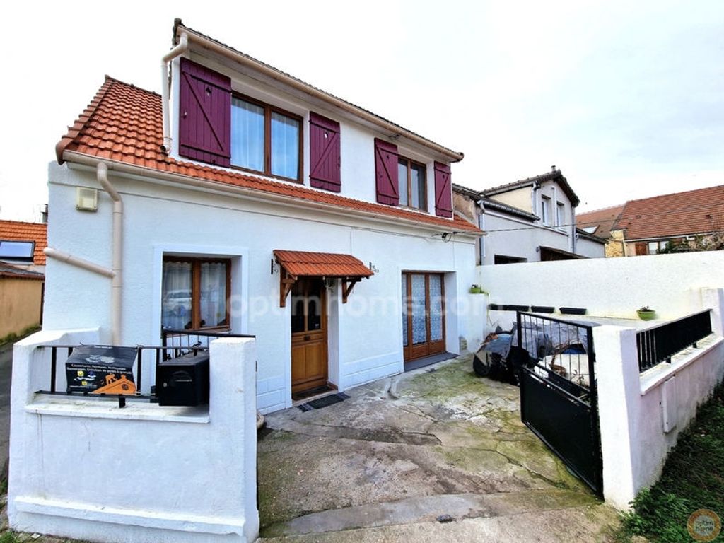 Achat maison à vendre 2 chambres 73 m² - Saint-Germain-lès-Arpajon