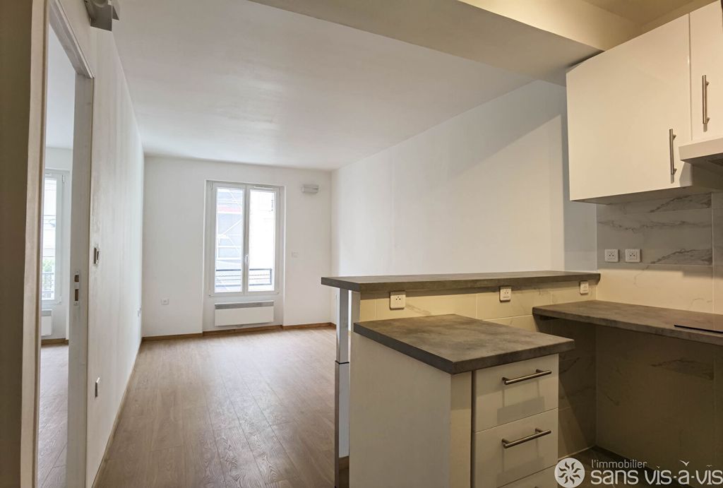 Achat appartement à vendre 3 pièces 54 m² - Puteaux