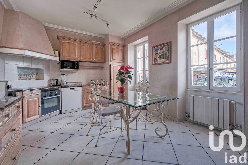 Achat maison à vendre 3 chambres 165 m² - Champs-sur-Marne