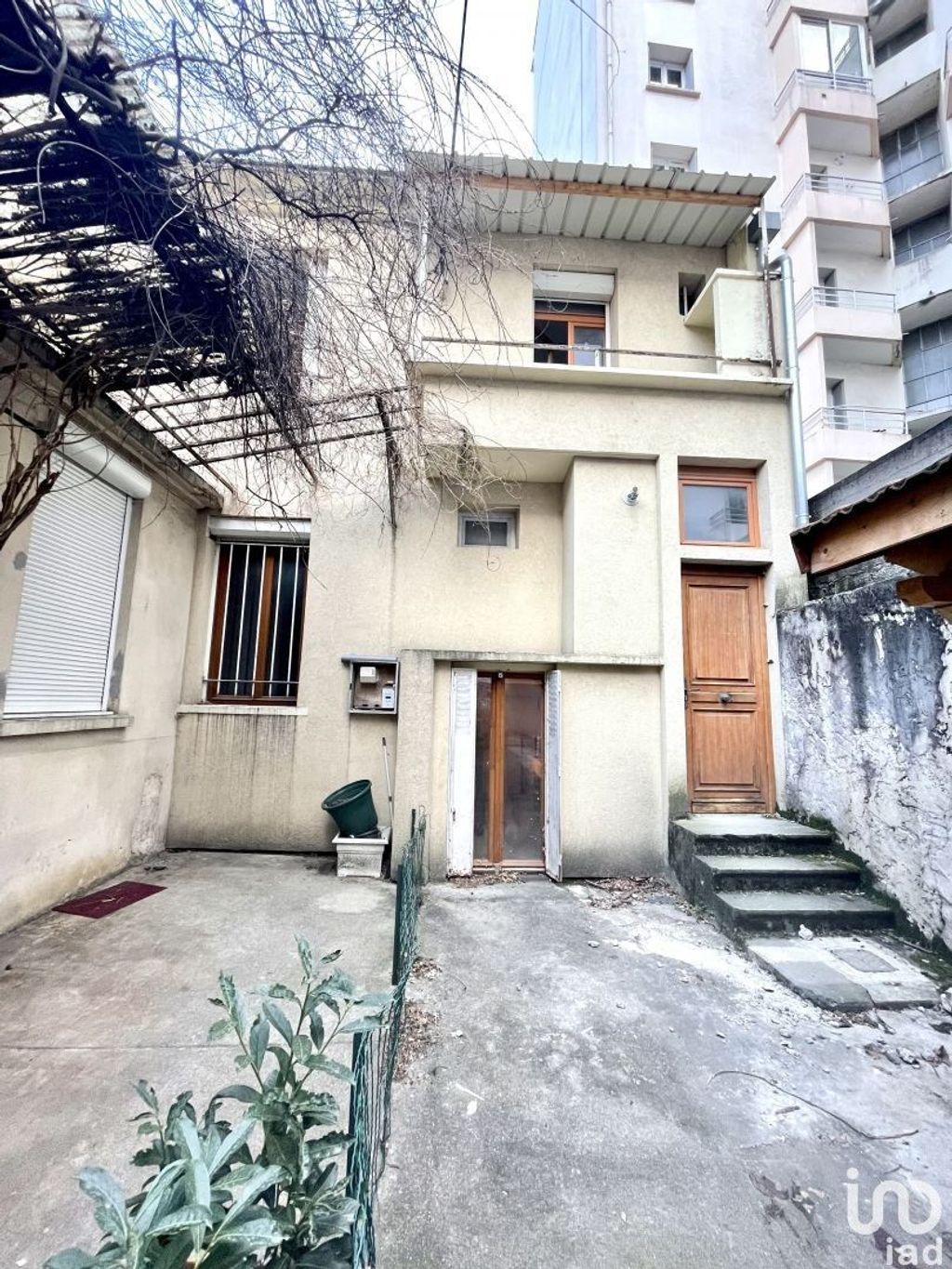 Achat maison à vendre 2 chambres 81 m² - Grenoble