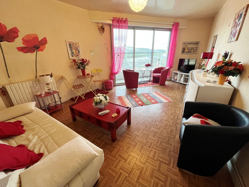 Achat appartement à vendre 2 pièces 58 m² - Lourdes