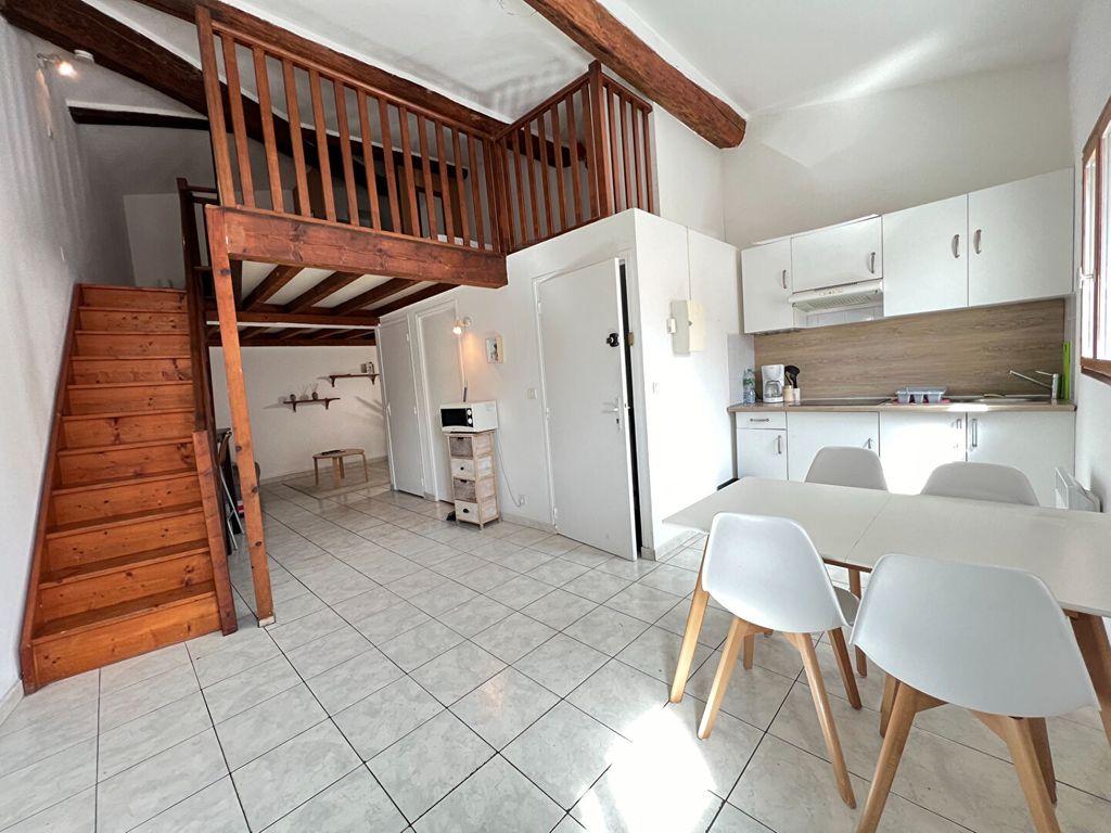 Achat appartement à vendre 2 pièces 52 m² - Sainte-Marie-la-Mer