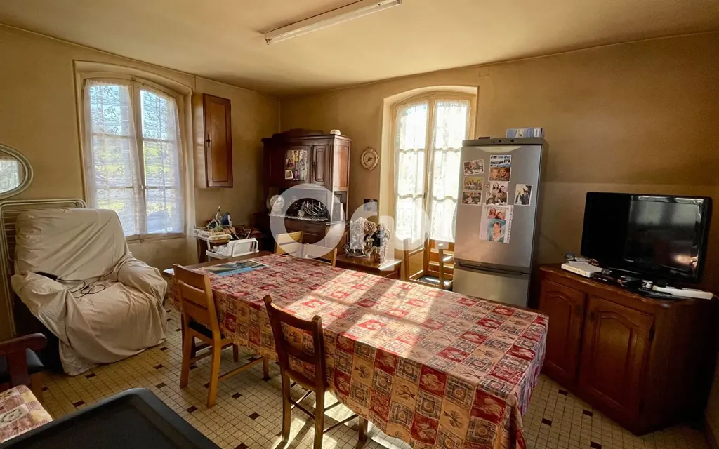 Achat maison à vendre 3 chambres 78 m² - Aubazines