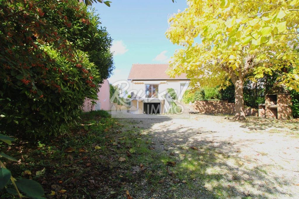 Achat maison à vendre 3 chambres 120 m² - Pontault-Combault