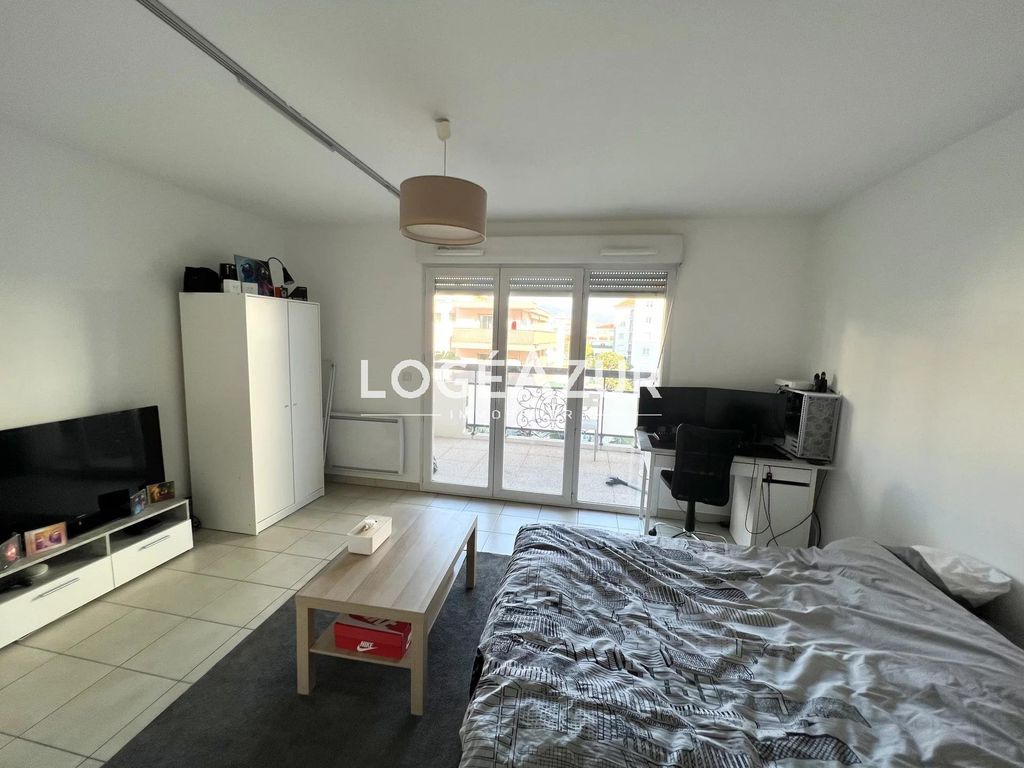 Achat studio à vendre 28 m² - Saint-Laurent-du-Var