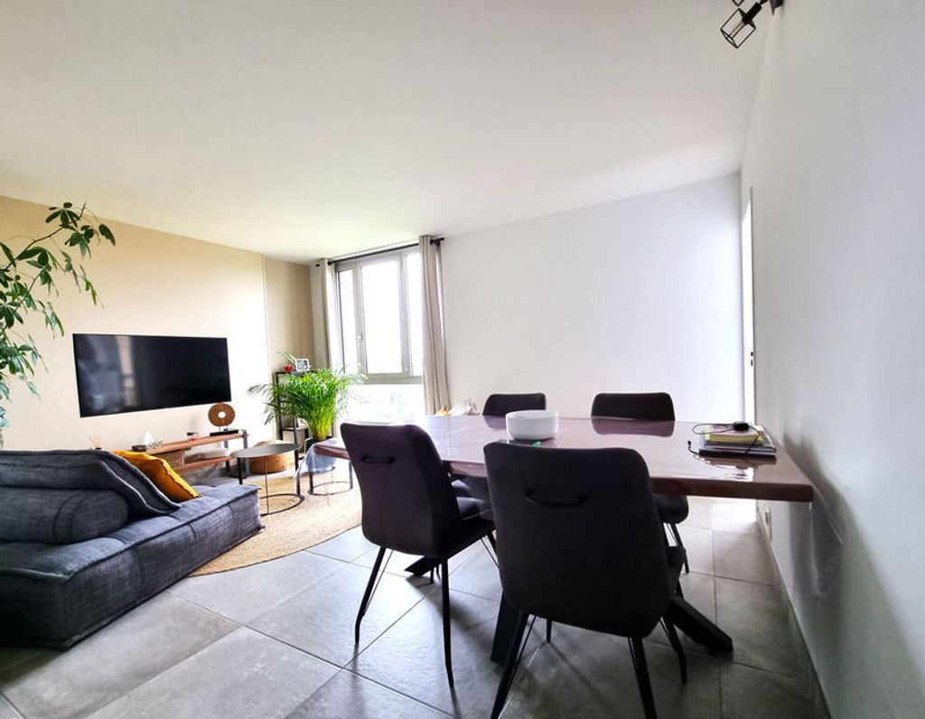 Achat appartement à vendre 3 pièces 65 m² - Bois-d'Arcy