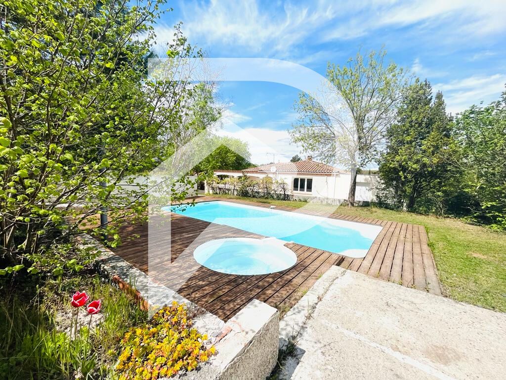 Achat maison à vendre 6 chambres 314 m² - Carcassonne