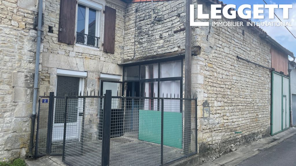 Achat maison à vendre 2 chambres 50 m² - Aigre