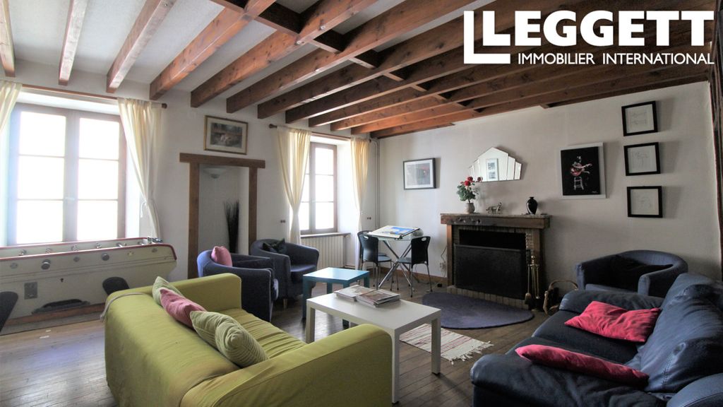 Achat maison à vendre 3 chambres 140 m² - Rochechouart