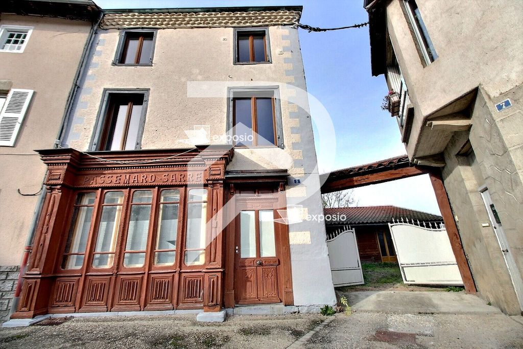 Achat maison à vendre 4 chambres 174 m² - Dore-l'Église