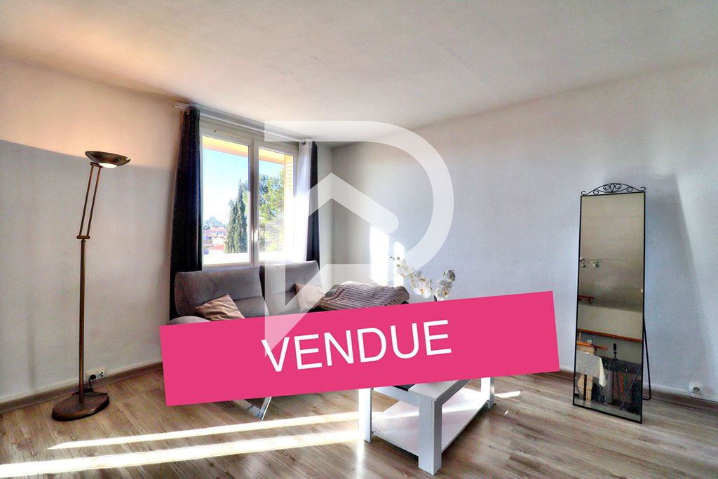 Achat appartement à vendre 3 pièces 68 m² - Volx