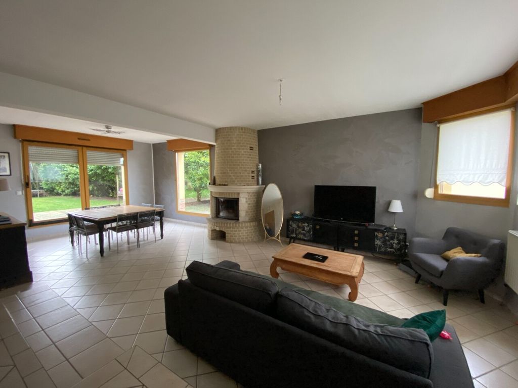 Achat maison à vendre 4 chambres 118 m² - Saint-Folquin