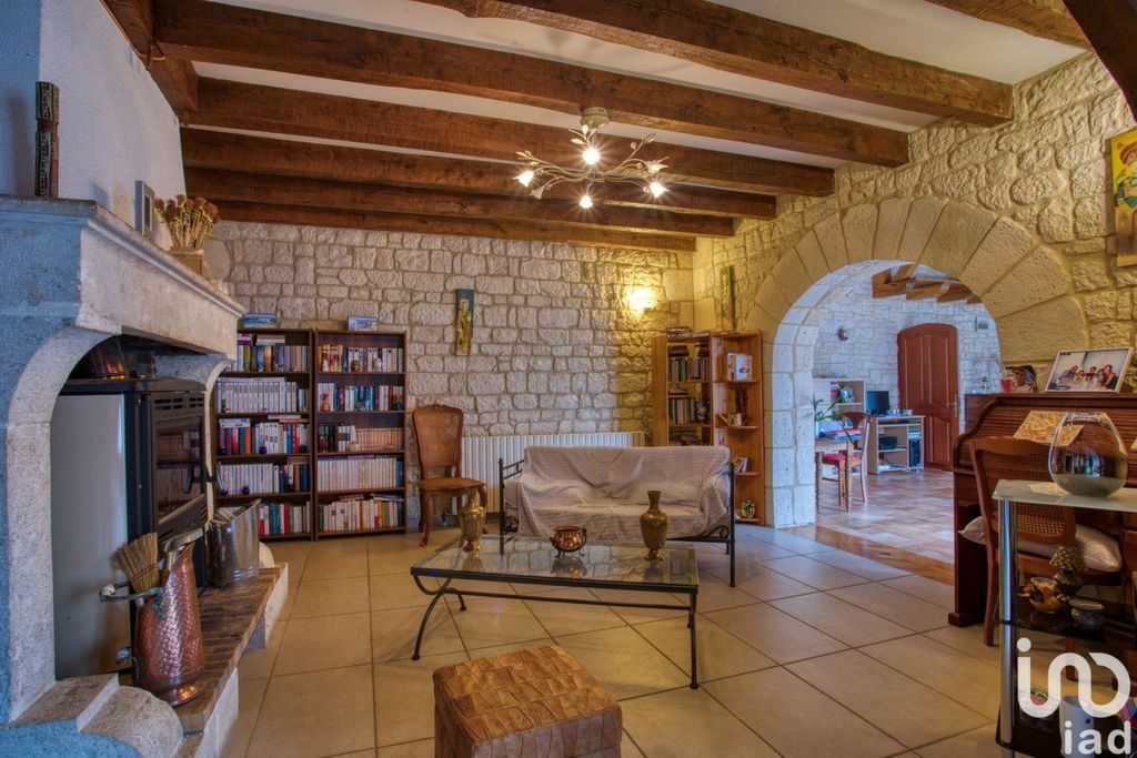 Achat maison 6 chambre(s) - Sarlat-la-Canéda